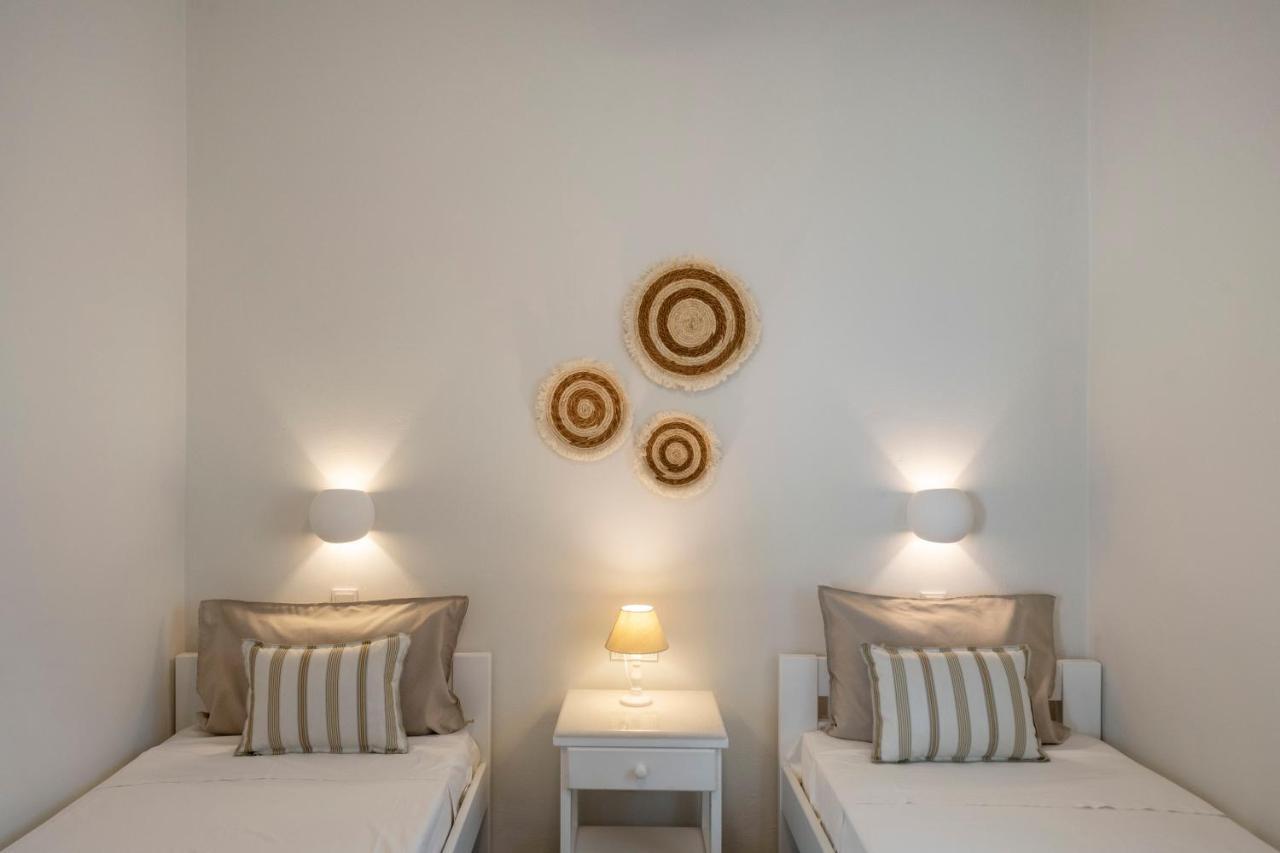 Sunrise Luxury Apartments & Suites Antiparos Town エクステリア 写真